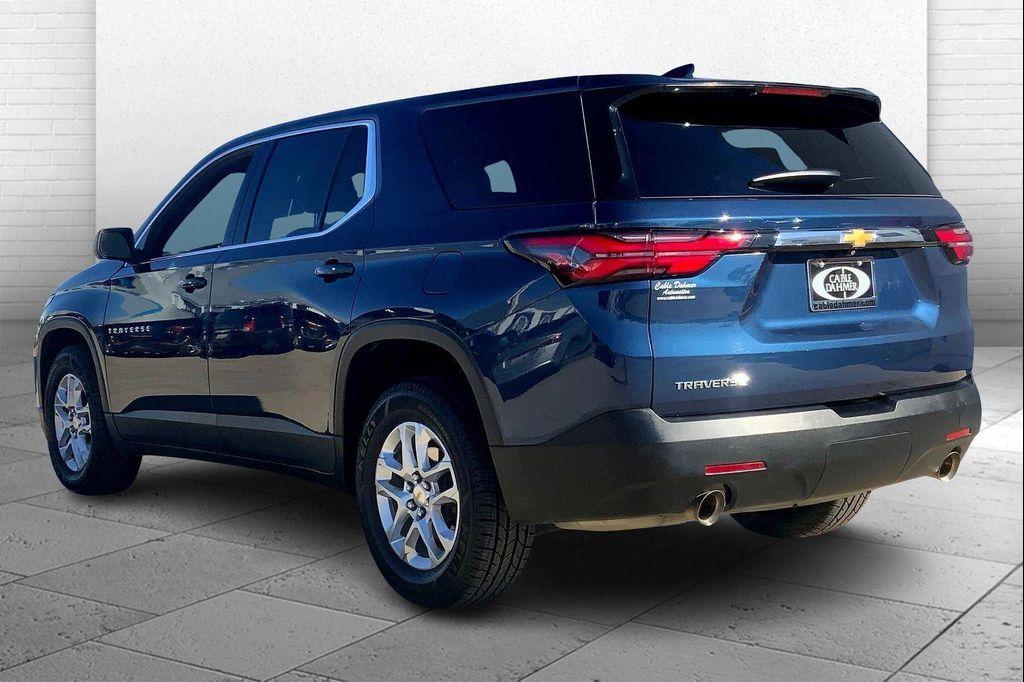 used 2022 Chevrolet Traverse car, priced at $23,986