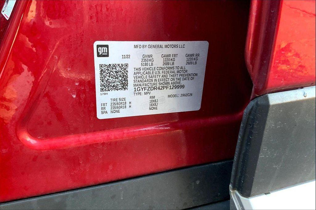 used 2023 Cadillac XT4 car, priced at $28,301