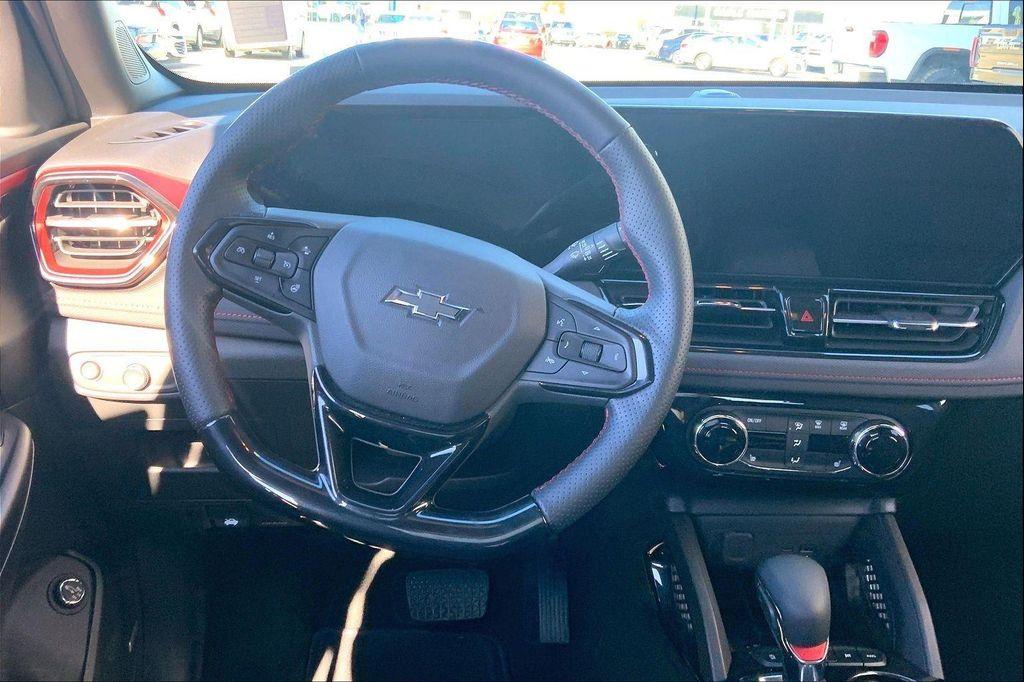 used 2024 Chevrolet TrailBlazer car, priced at $25,947