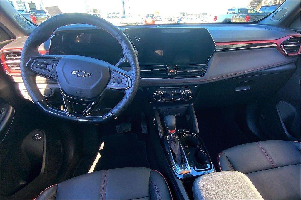 used 2024 Chevrolet TrailBlazer car, priced at $25,947