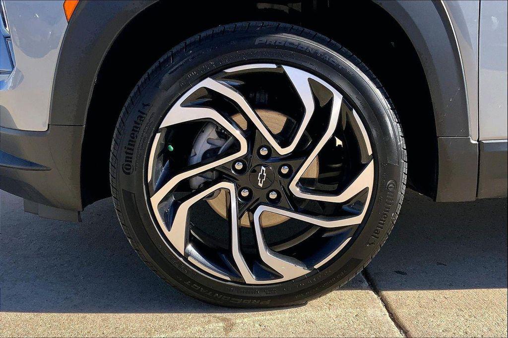 used 2024 Chevrolet TrailBlazer car, priced at $25,947