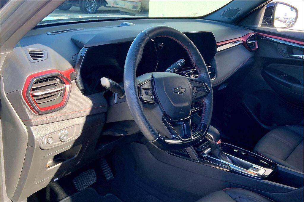 used 2024 Chevrolet TrailBlazer car, priced at $25,947