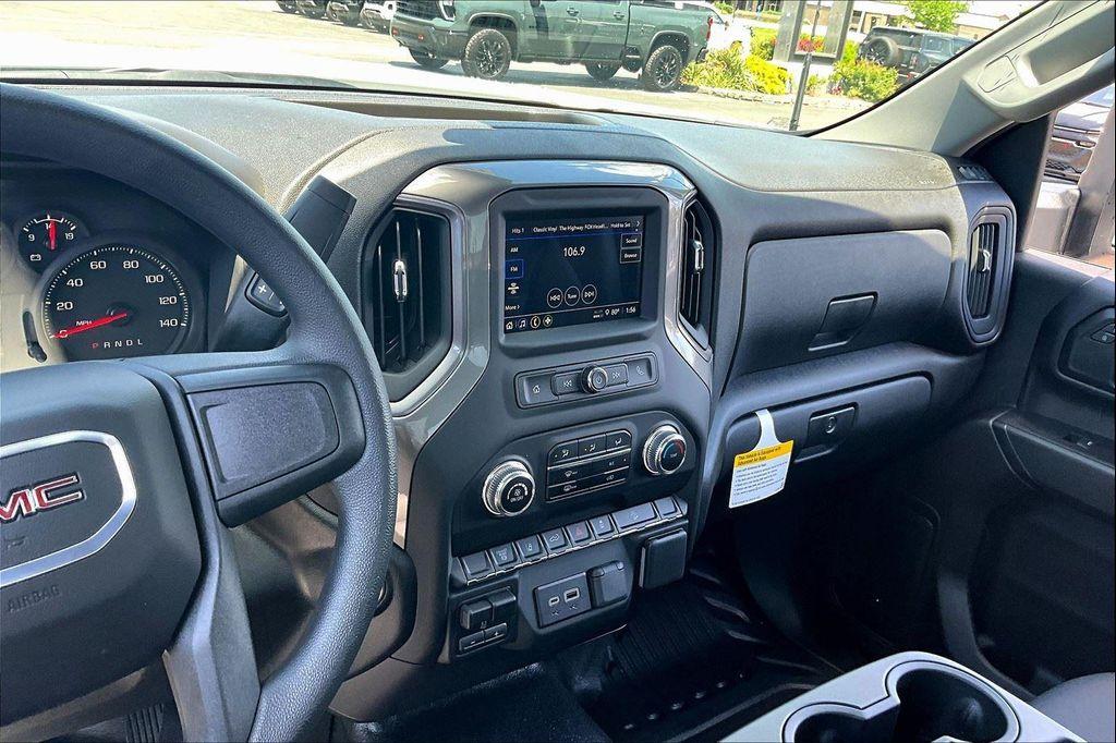 new 2025 GMC Sierra 3500 car, priced at $55,405