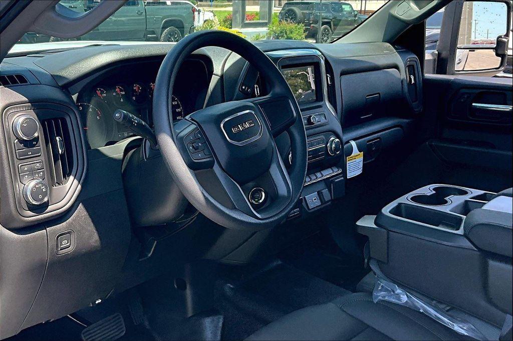 new 2025 GMC Sierra 3500 car, priced at $55,405
