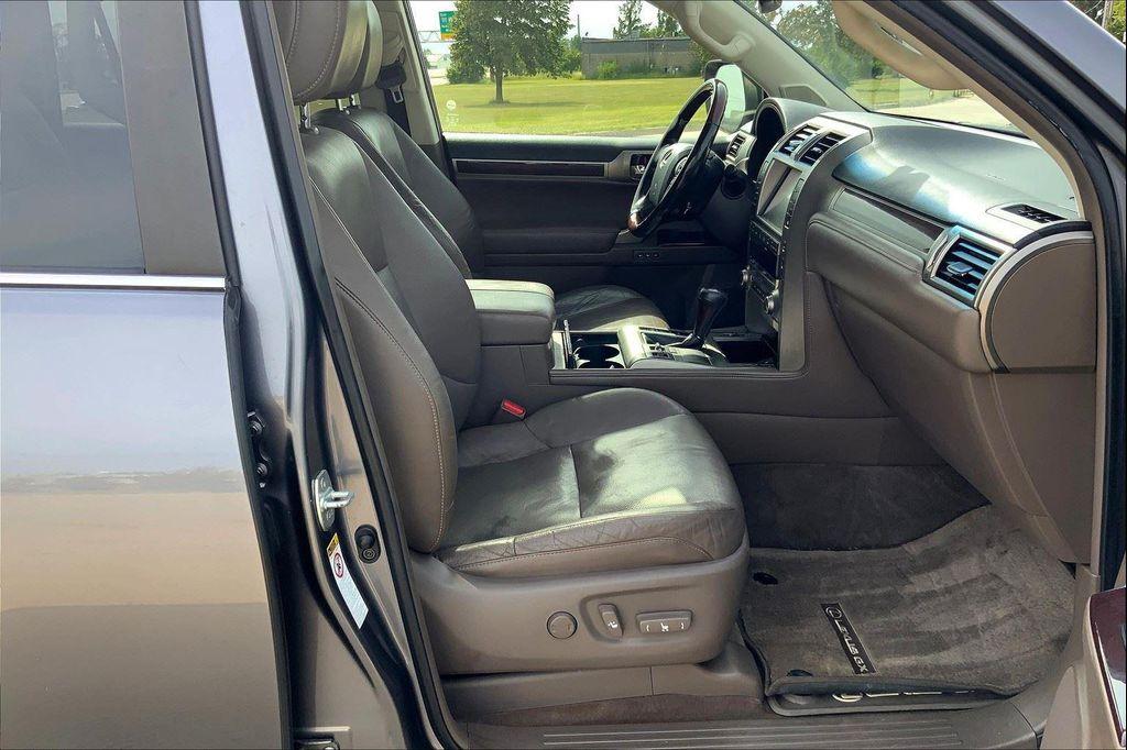 used 2018 Lexus GX 460 car, priced at $24,993