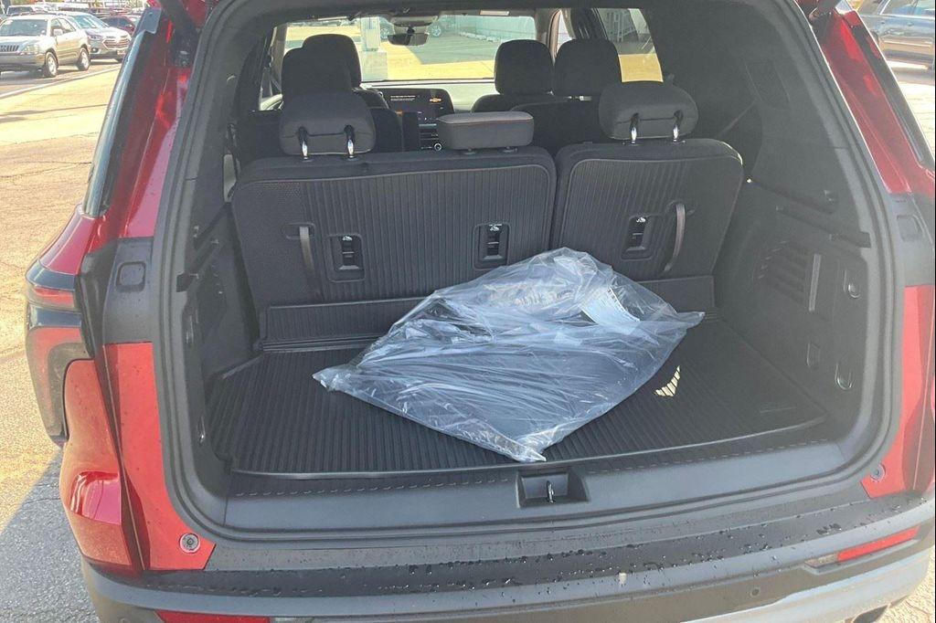 new 2026 Chevrolet Traverse car, priced at $44,735