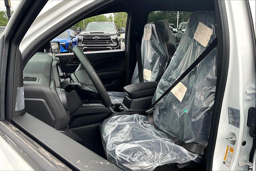 new 2025 Chevrolet Colorado car, priced at $34,405