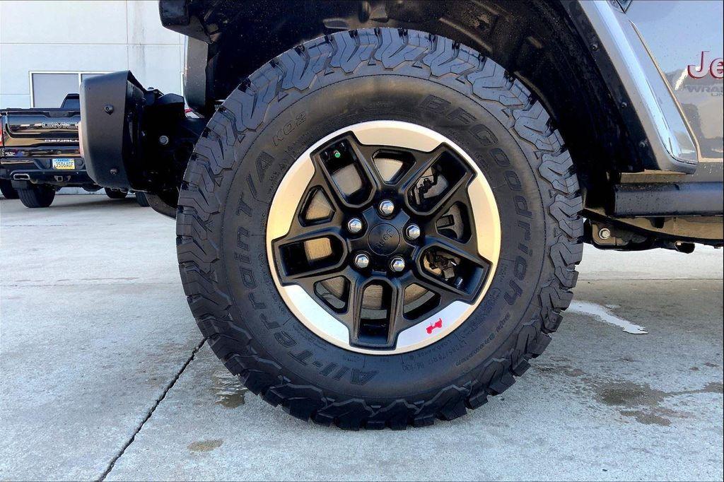 used 2020 Jeep Wrangler Unlimited car, priced at $37,997