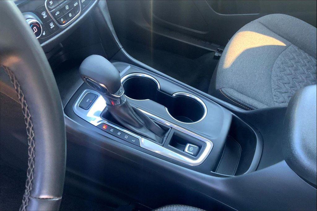 used 2024 Chevrolet Equinox car, priced at $21,497