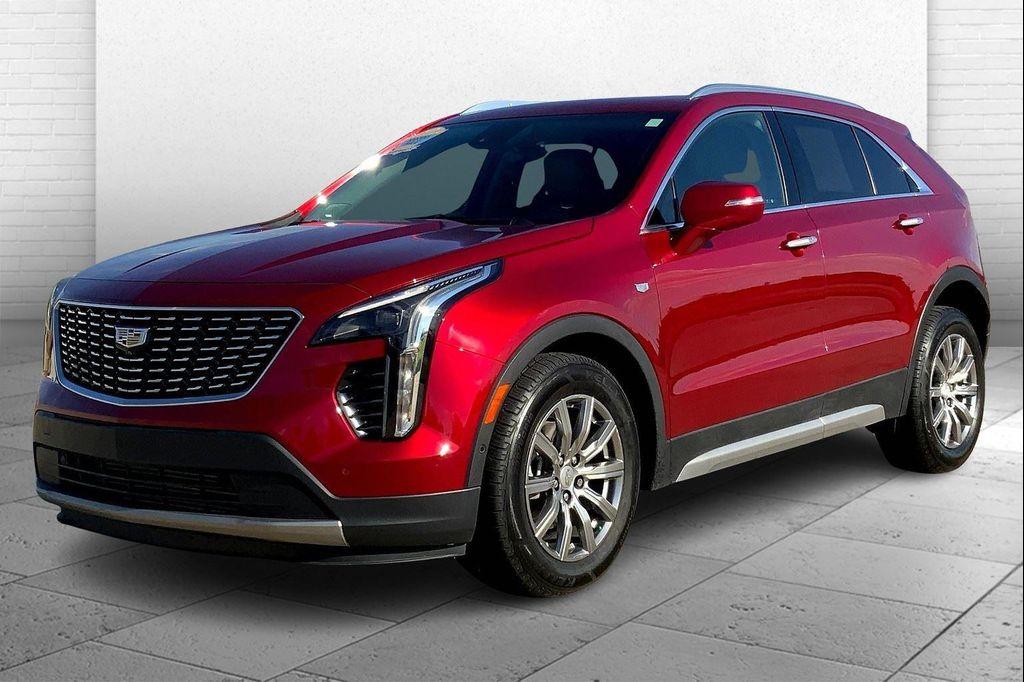 used 2022 Cadillac XT4 car, priced at $23,890