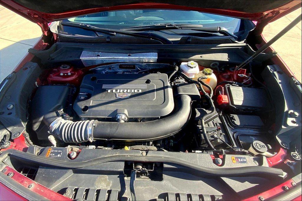used 2022 Cadillac XT4 car, priced at $23,890