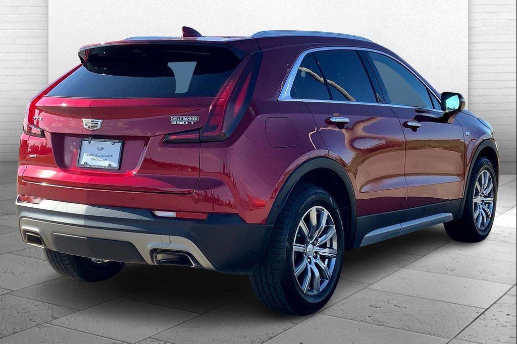 used 2022 Cadillac XT4 car, priced at $23,890