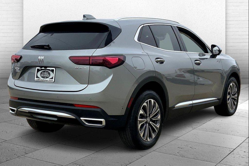 used 2025 Buick Envision car, priced at $27,223