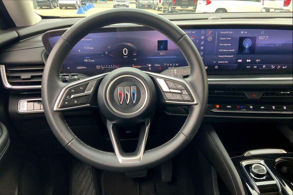 used 2025 Buick Envision car, priced at $27,223