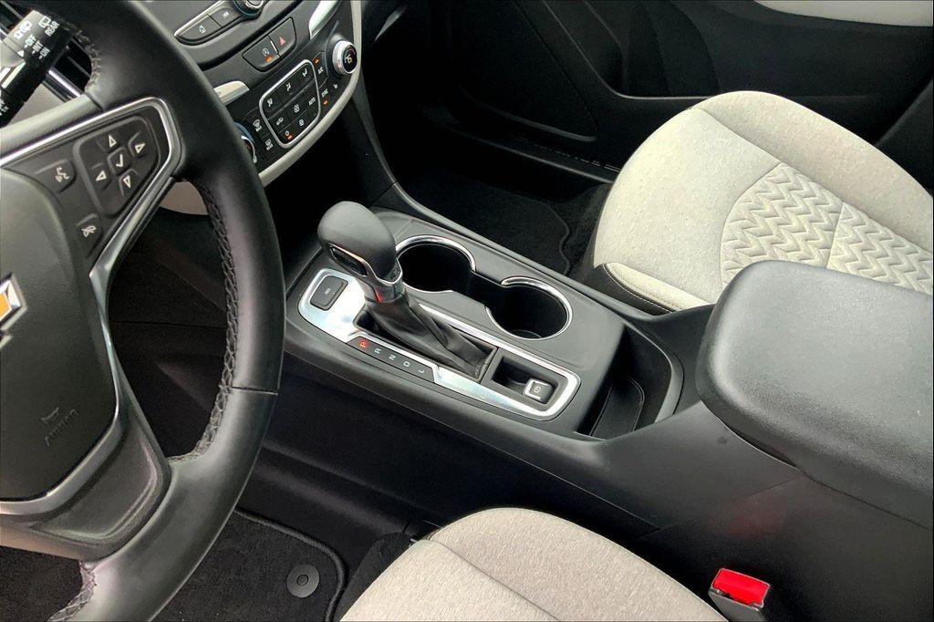 used 2024 Chevrolet Equinox car, priced at $21,137