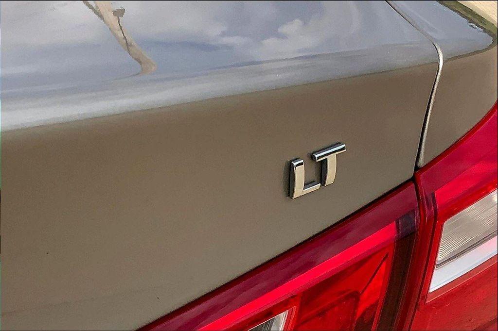 used 2023 Chevrolet Malibu car, priced at $16,630