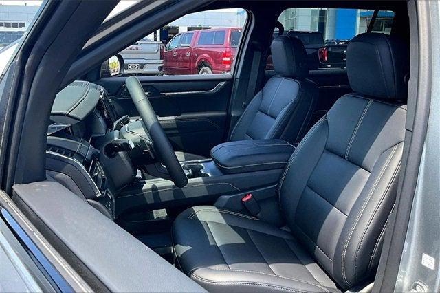 new 2025 GMC Acadia car, priced at $49,075