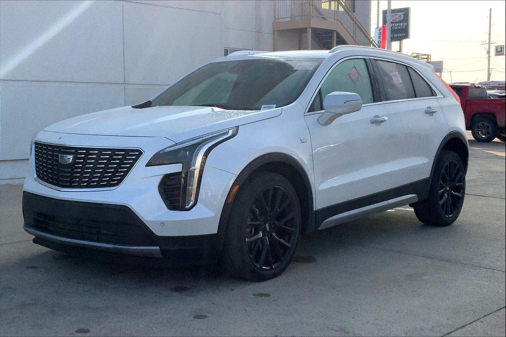 used 2023 Cadillac XT4 car, priced at $28,802