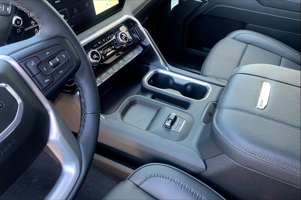 new 2025 GMC Sierra 2500 car, priced at $83,385