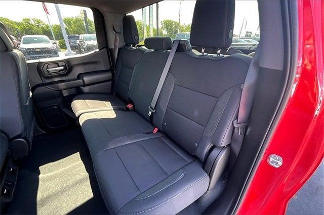 new 2025 GMC Sierra 1500 car, priced at $39,675