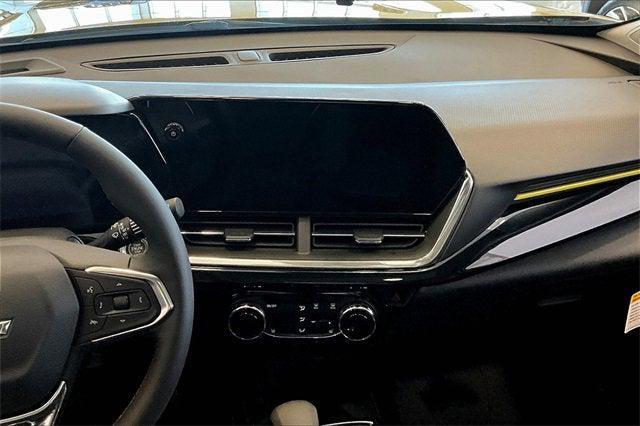 new 2025 Chevrolet Trax car, priced at $27,575
