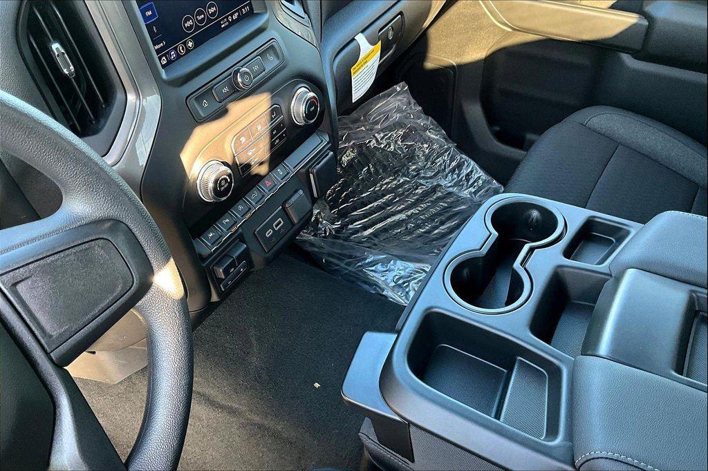 new 2025 GMC Sierra 1500 car, priced at $38,845