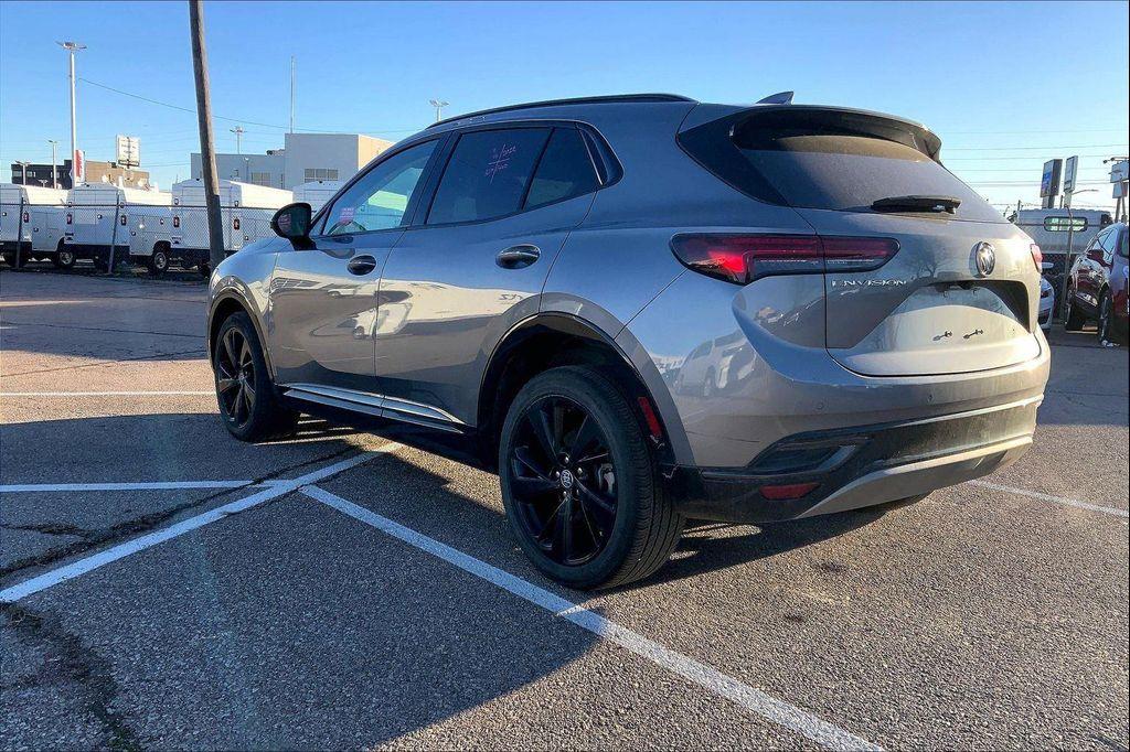 used 2022 Buick Envision car, priced at $24,561