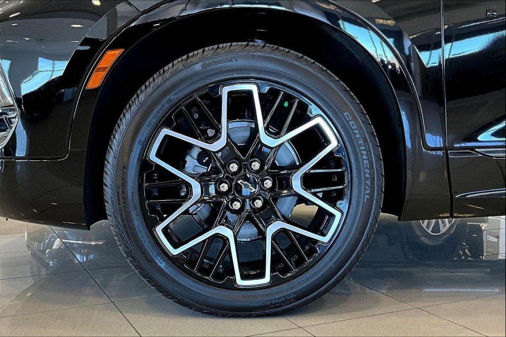 new 2025 Chevrolet Blazer car, priced at $51,810