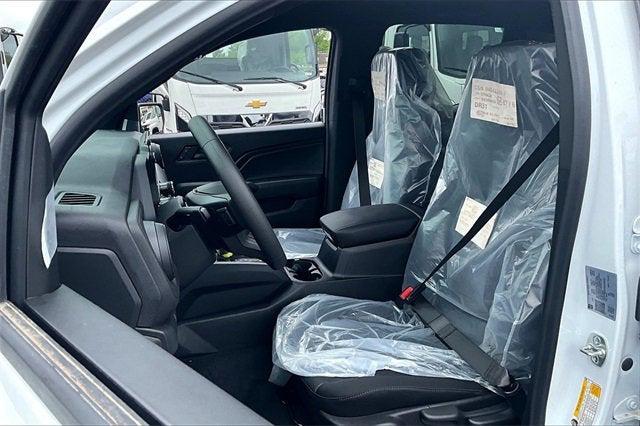 new 2025 Chevrolet Colorado car, priced at $33,890