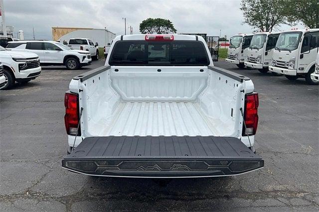 new 2025 Chevrolet Colorado car, priced at $33,890