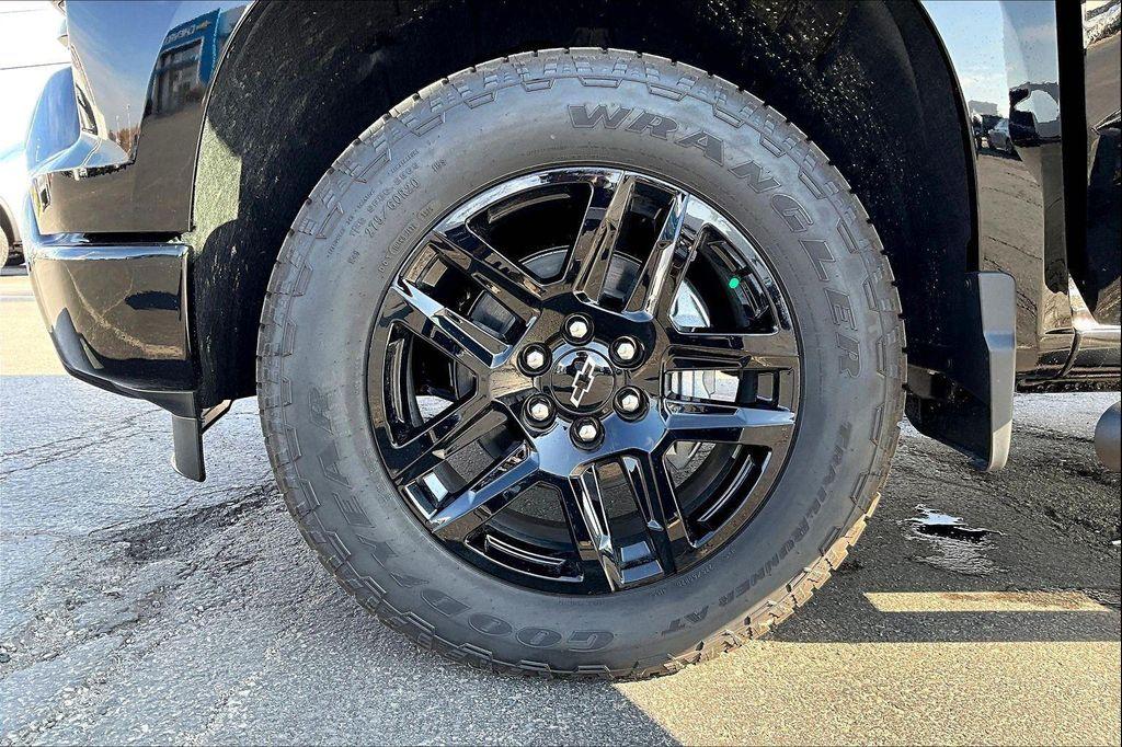 new 2026 Chevrolet Silverado 1500 car, priced at $45,005