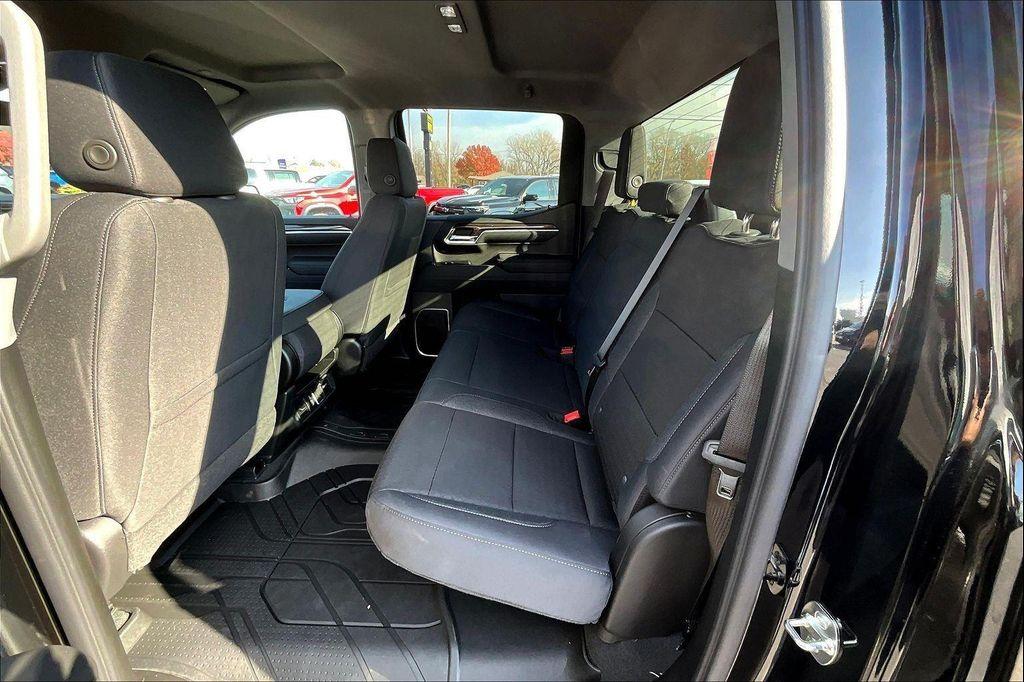 new 2026 Chevrolet Silverado 1500 car, priced at $45,005