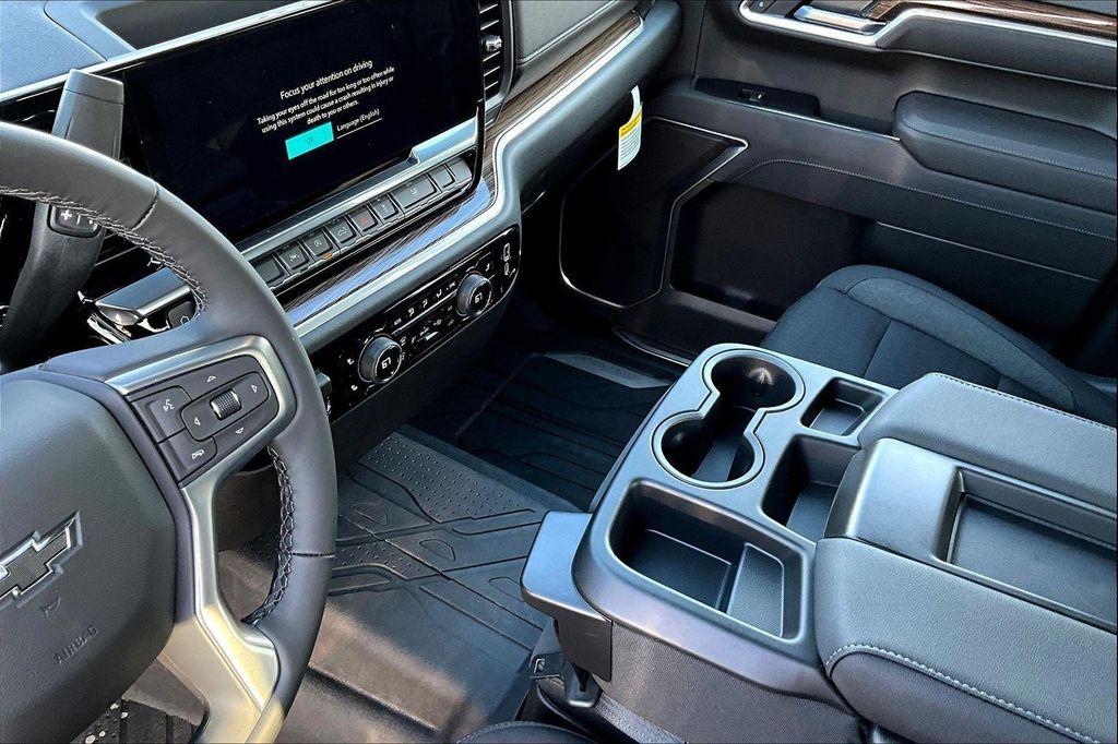 new 2026 Chevrolet Silverado 1500 car, priced at $45,005