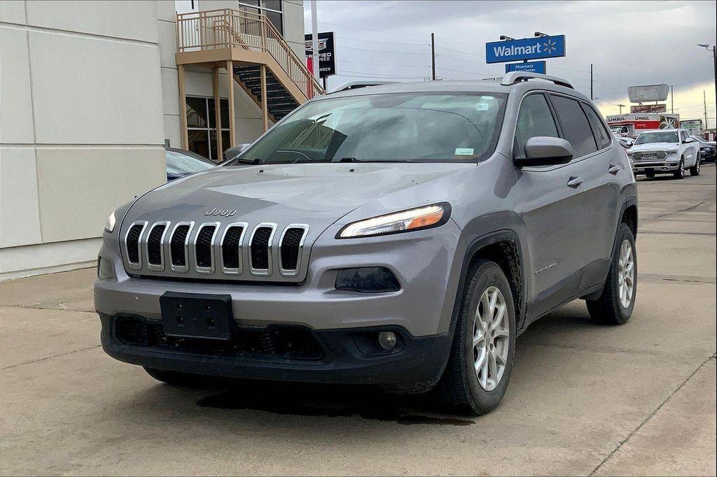 used 2016 Jeep Cherokee car, priced at $10,533