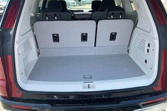 new 2025 GMC Acadia car, priced at $65,634
