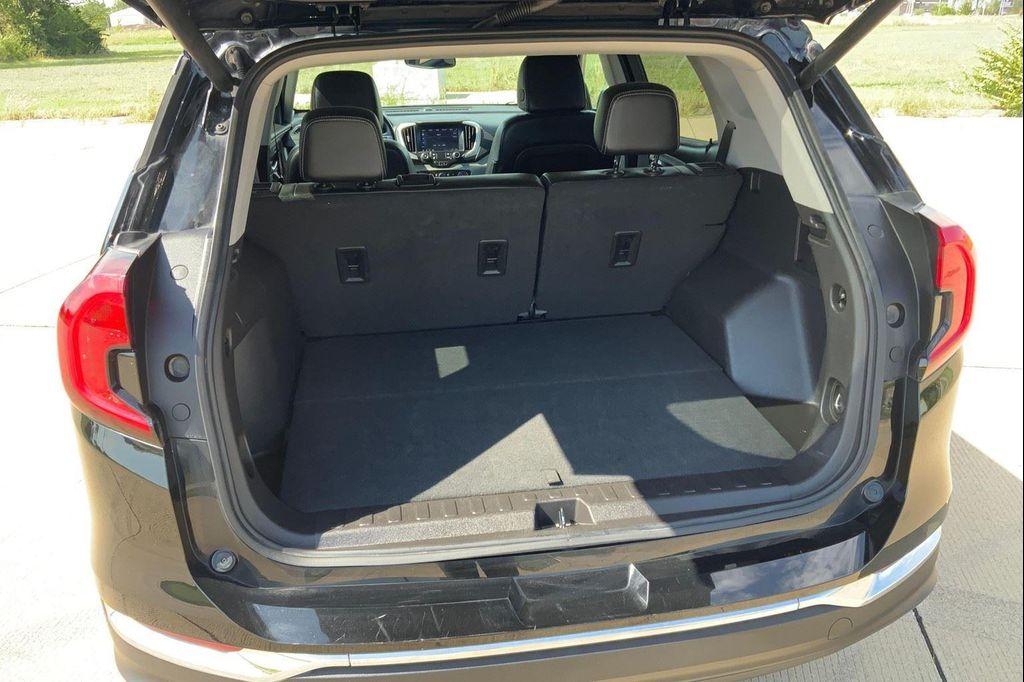 used 2024 GMC Terrain car, priced at $22,400