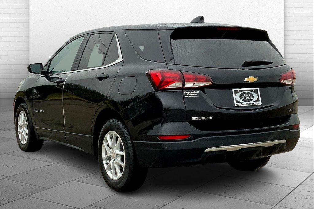 used 2022 Chevrolet Equinox car, priced at $22,009