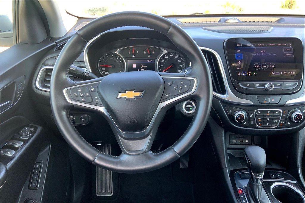 used 2022 Chevrolet Equinox car, priced at $19,362