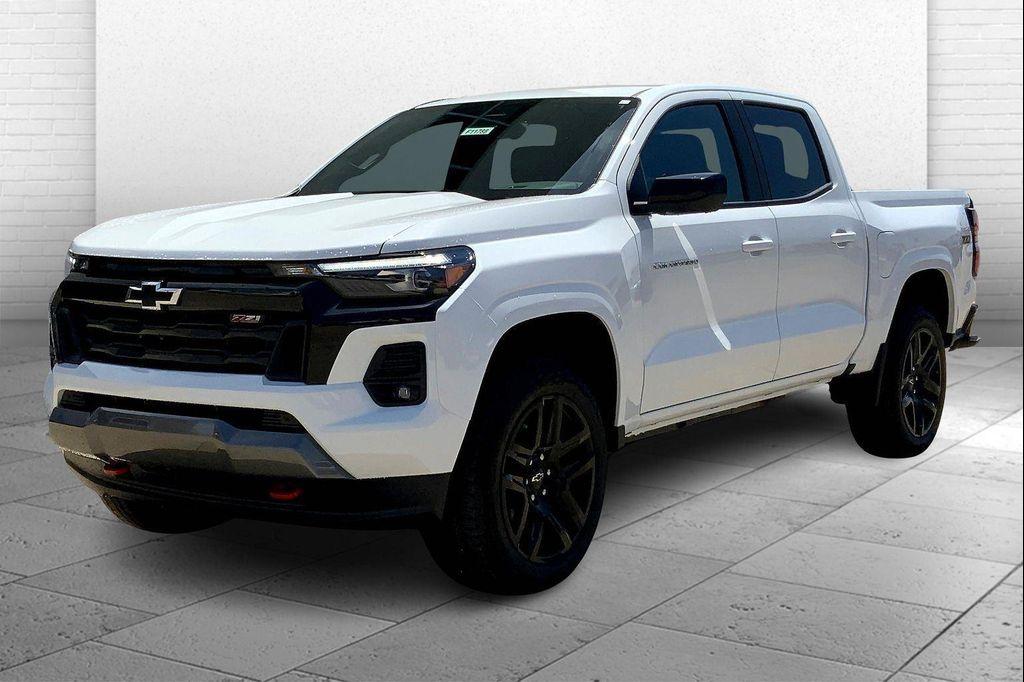 new 2025 Chevrolet Colorado car, priced at $43,190