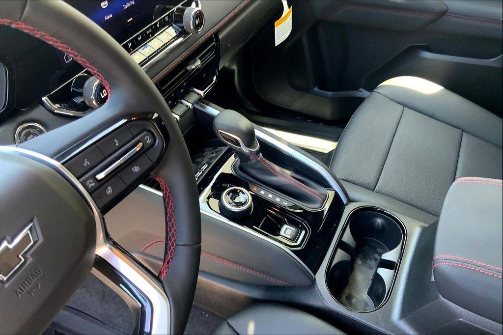 new 2025 Chevrolet Colorado car, priced at $43,190