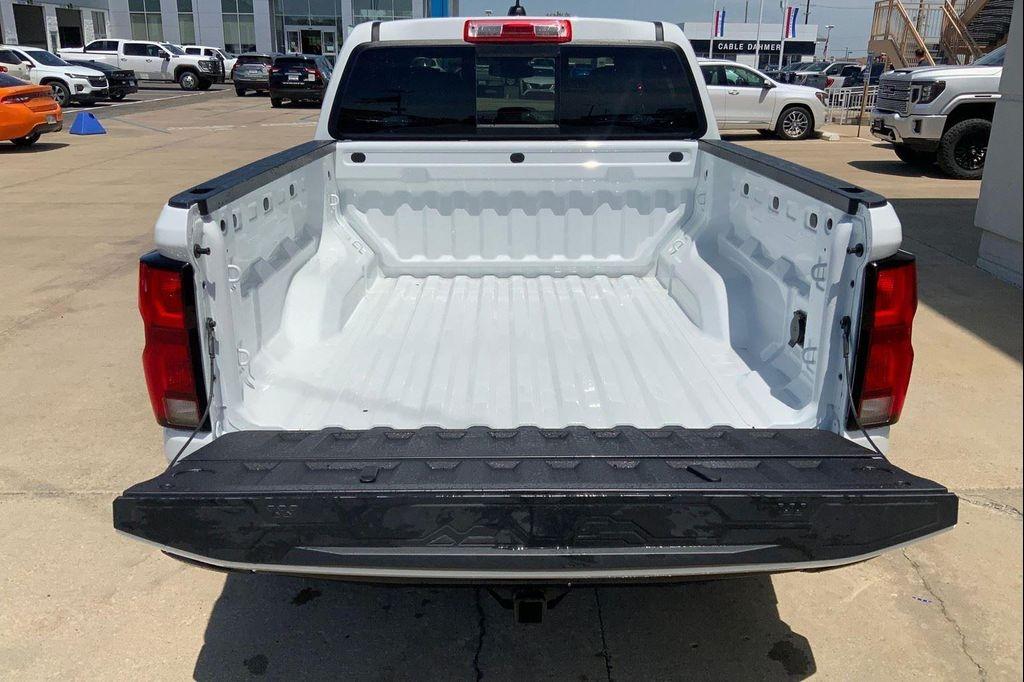 new 2025 Chevrolet Colorado car, priced at $43,190