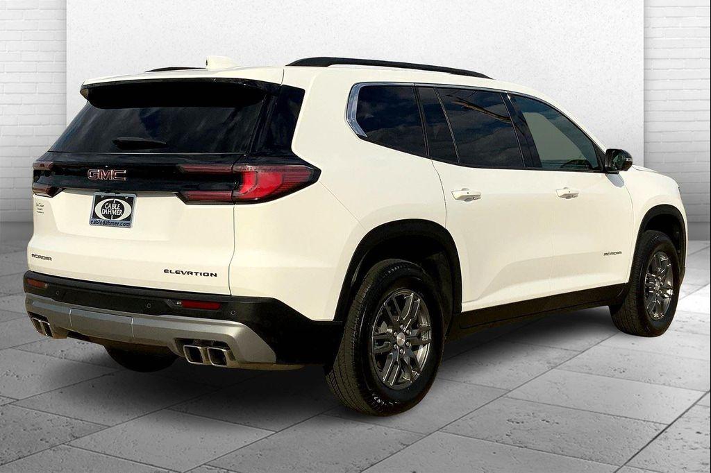 used 2025 GMC Acadia car, priced at $30,292