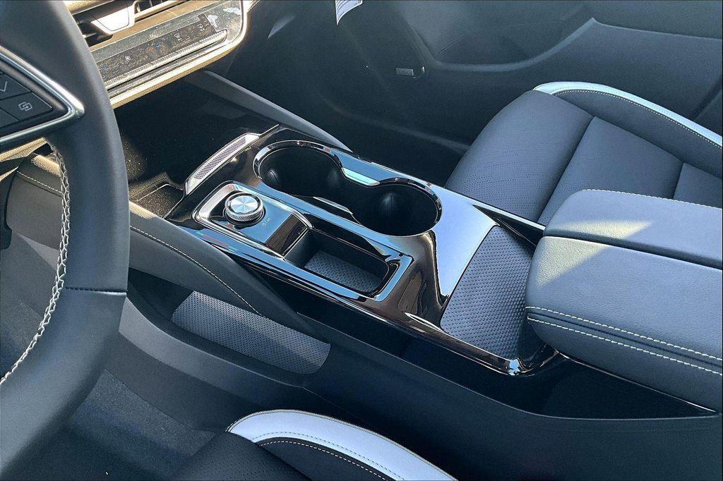 new 2025 Buick Envision car, priced at $38,735