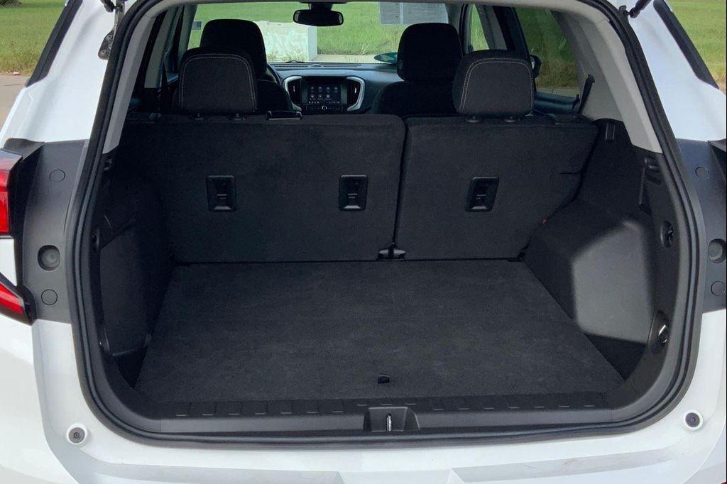 used 2024 GMC Terrain car, priced at $23,989