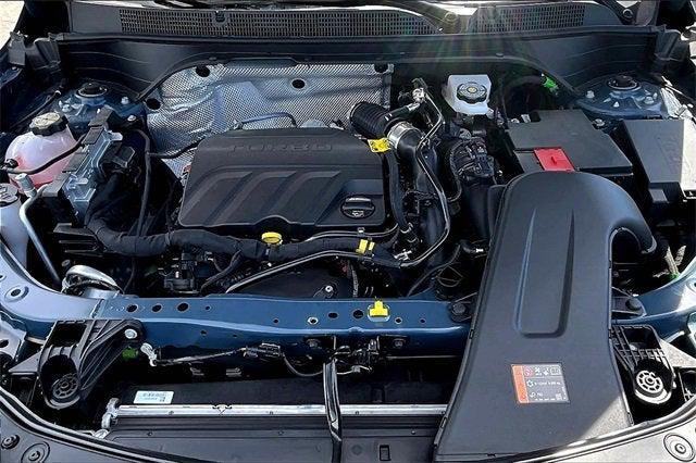 new 2025 Buick Envista car, priced at $29,220