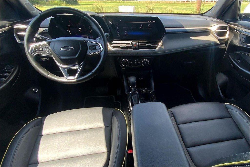 used 2024 Chevrolet TrailBlazer car, priced at $32,000