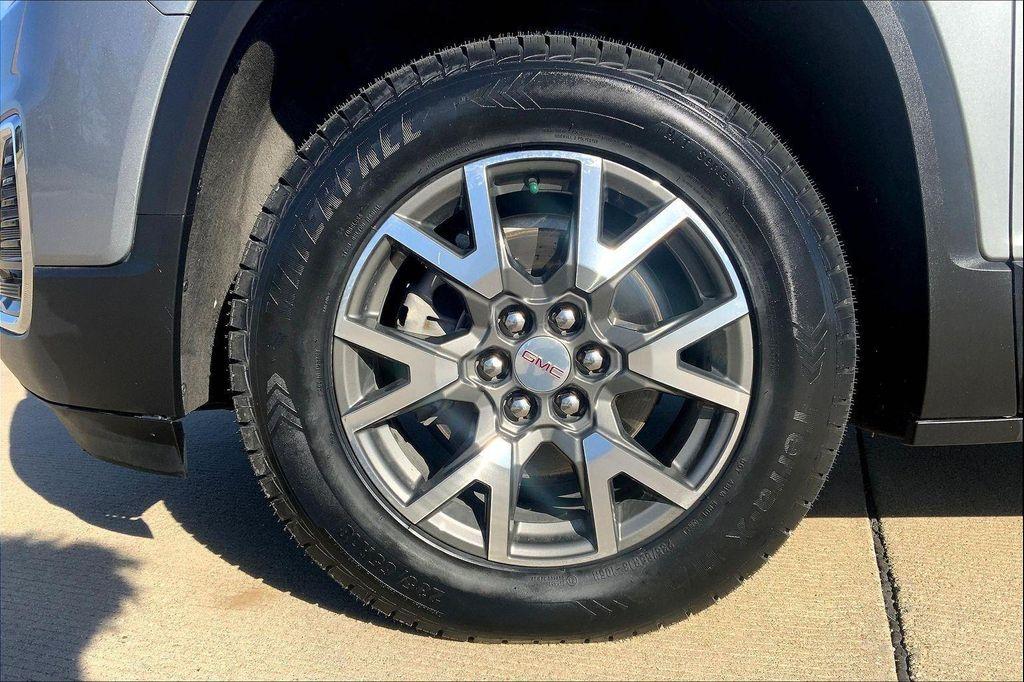 used 2023 GMC Acadia car, priced at $28,479