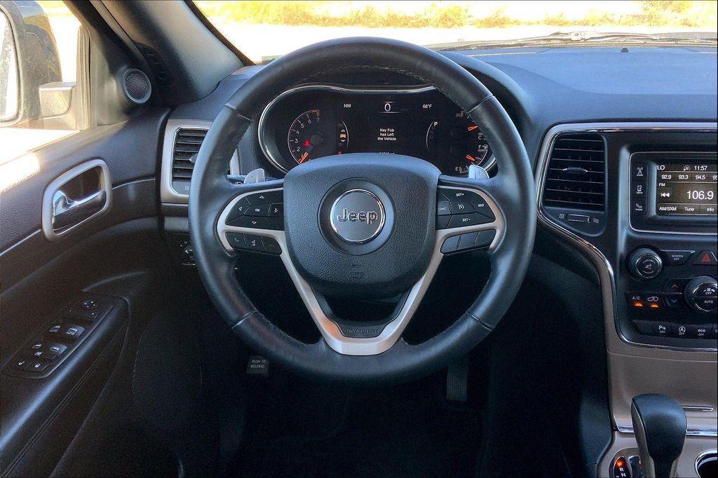 used 2017 Jeep Grand Cherokee car, priced at $17,422