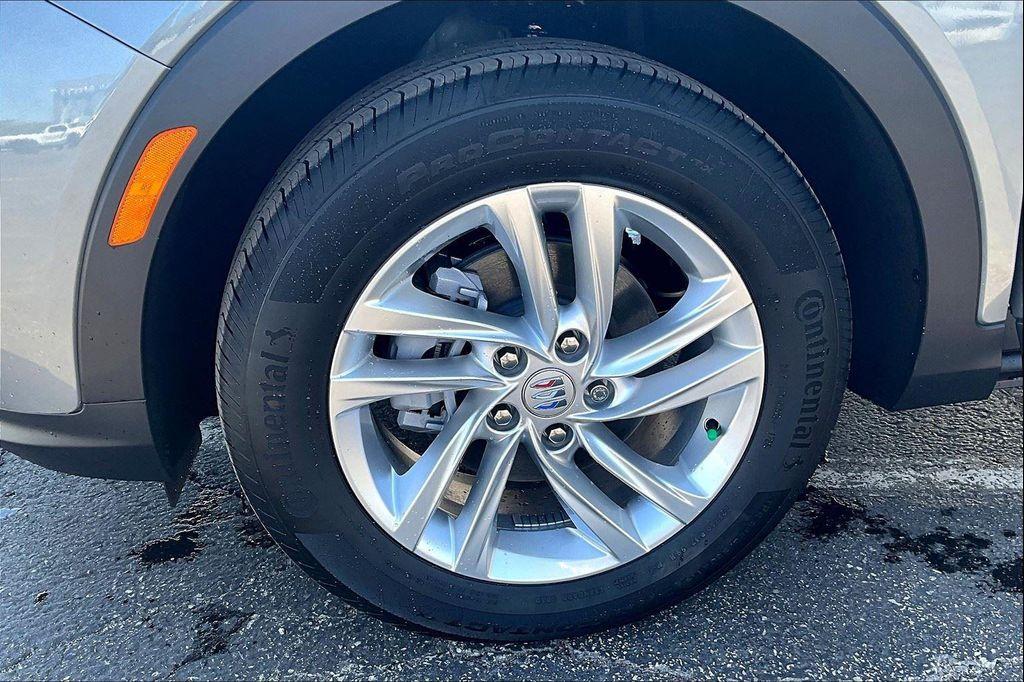new 2025 Buick Envista car, priced at $25,250