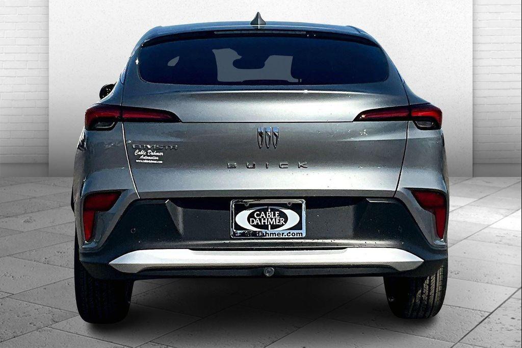 new 2025 Buick Envista car, priced at $25,250